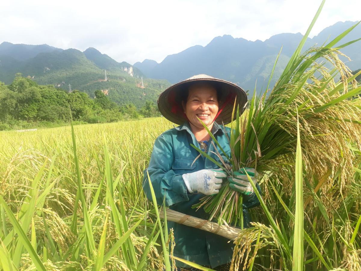Truong Huy Homestay Mai Châu Esterno foto