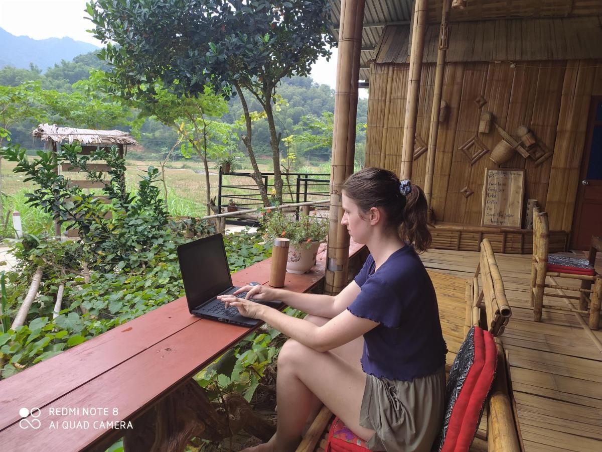 Truong Huy Homestay Mai Châu Esterno foto