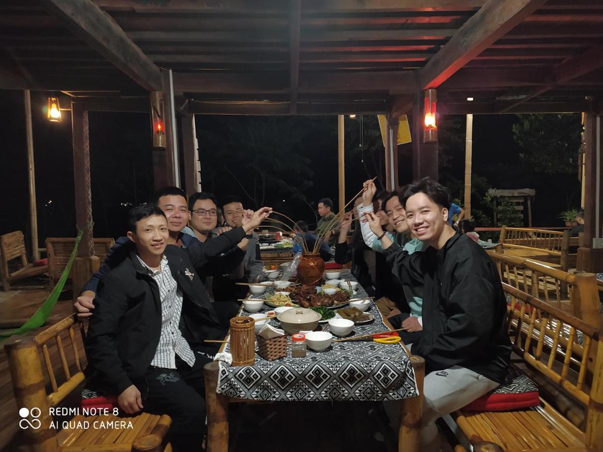 Truong Huy Homestay Mai Châu Esterno foto