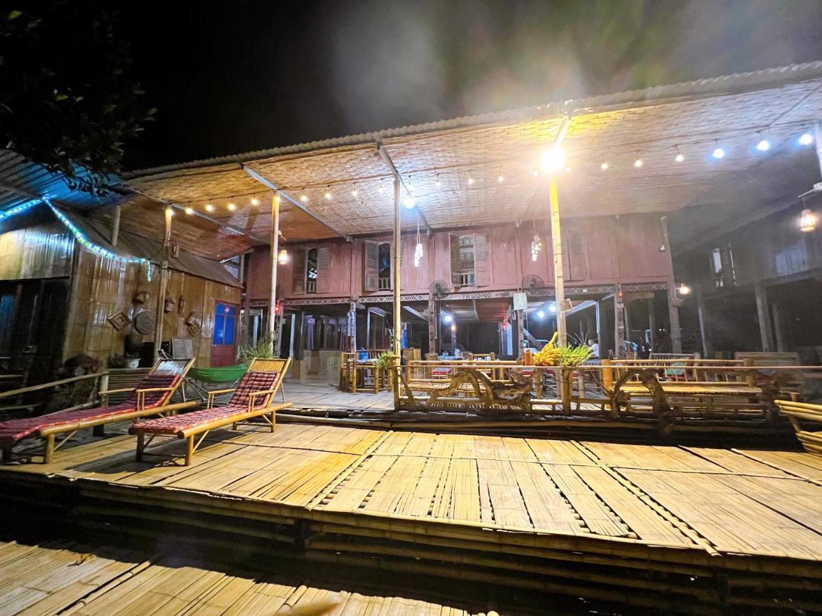 Truong Huy Homestay Mai Châu Esterno foto