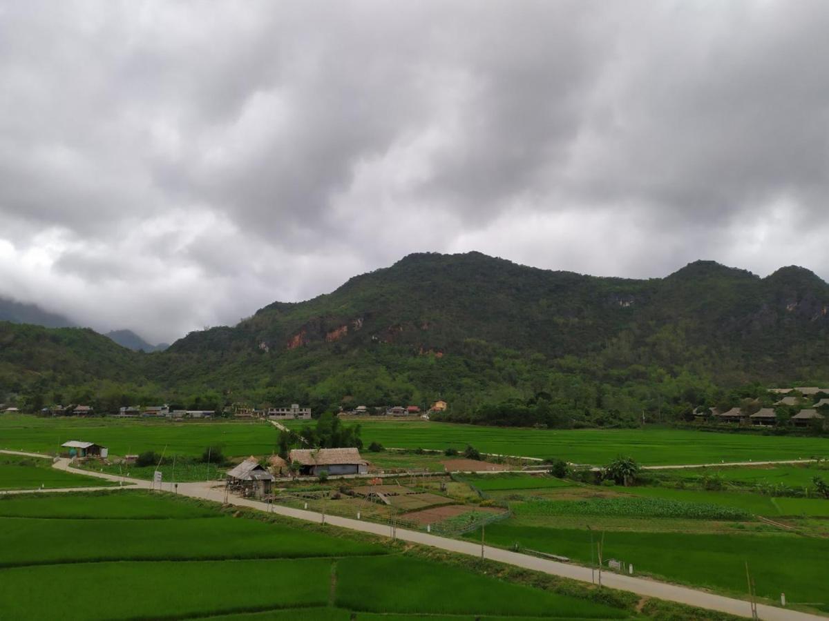 Truong Huy Homestay Mai Châu Esterno foto